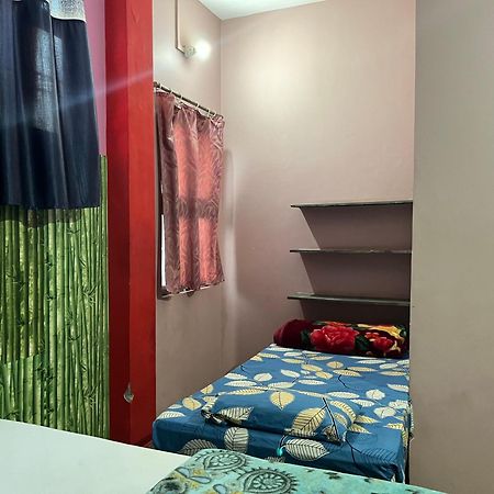 Indra Paying Guest House Варанаси Экстерьер фото