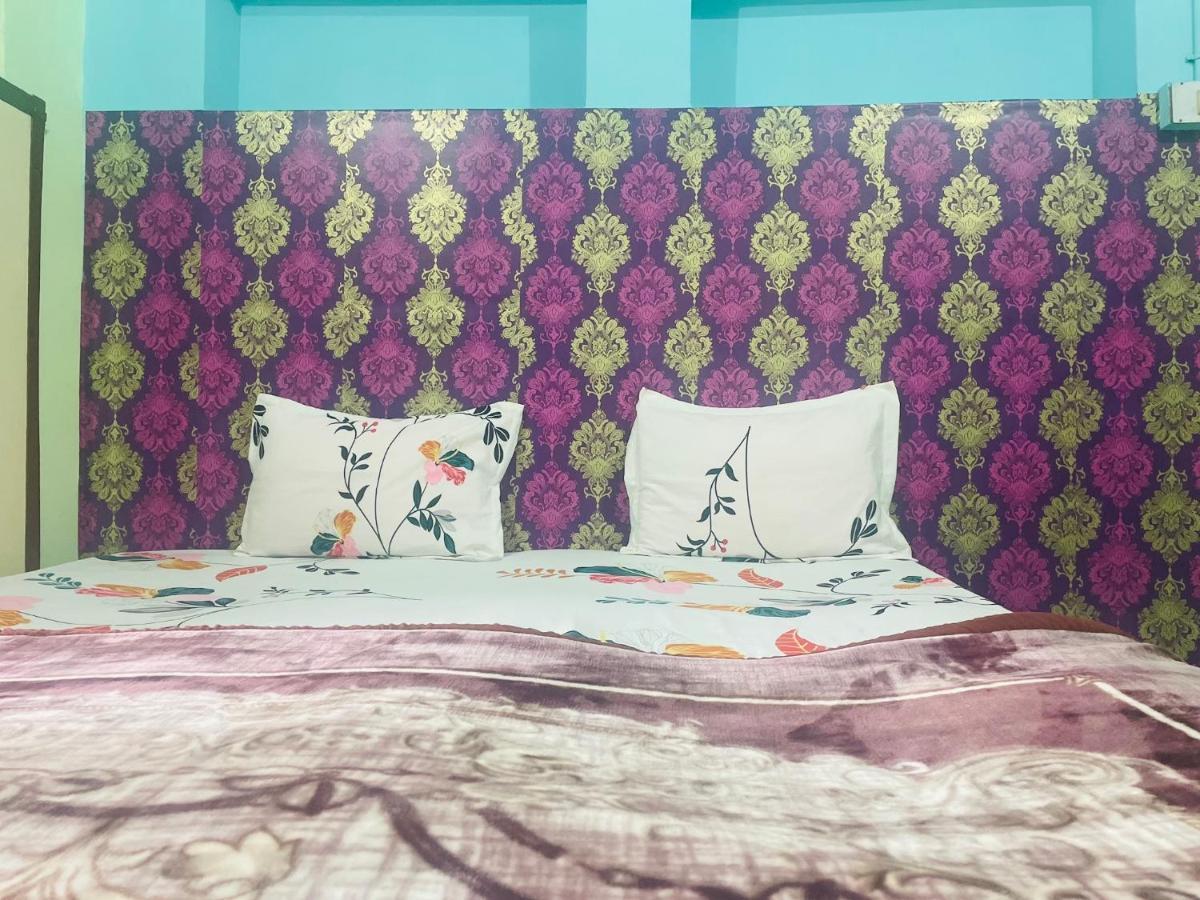 Indra Paying Guest House Варанаси Экстерьер фото